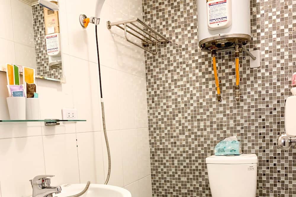 Photo of Bathroom in Xitun District