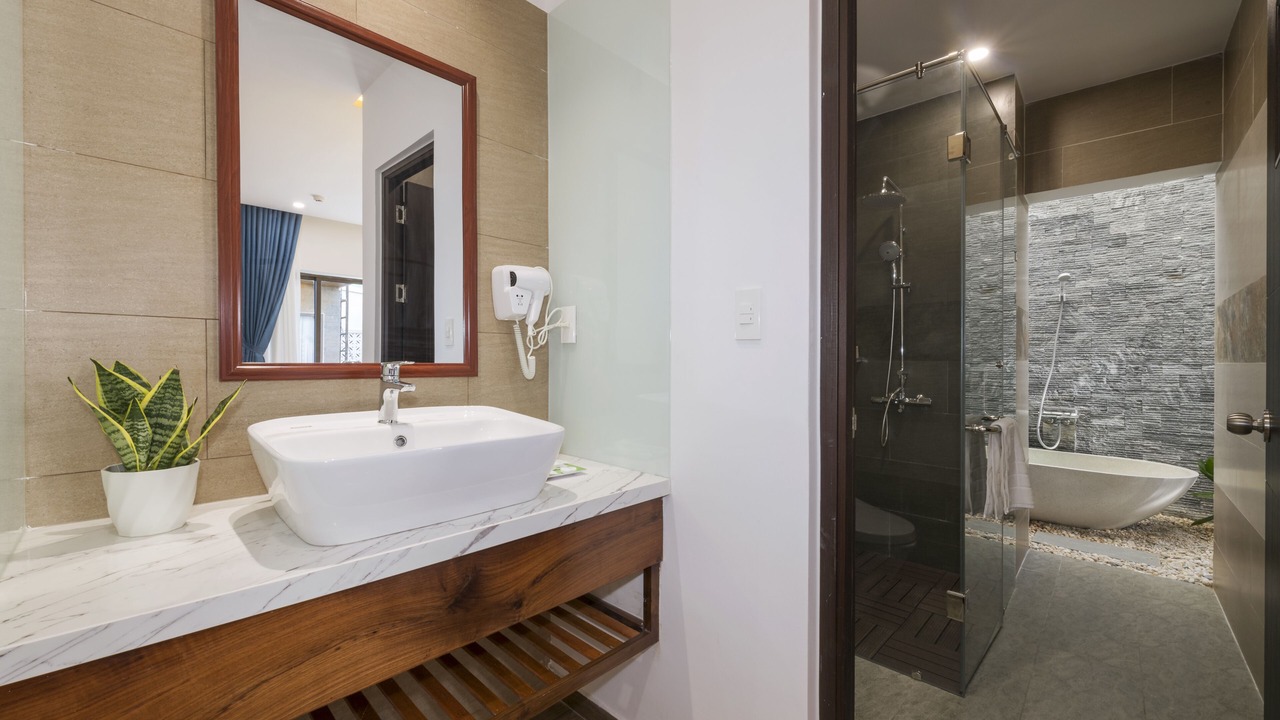 Photo of Bathroom in Hoi An City Centre