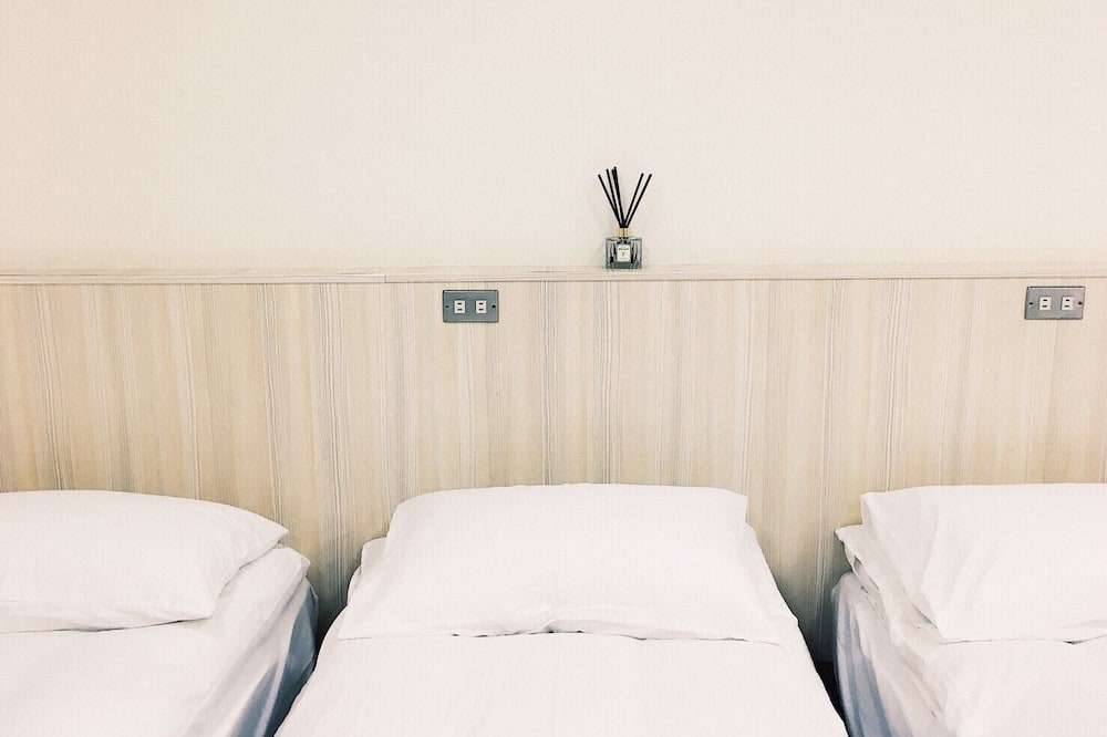 Photo of Bedroom in West Central District