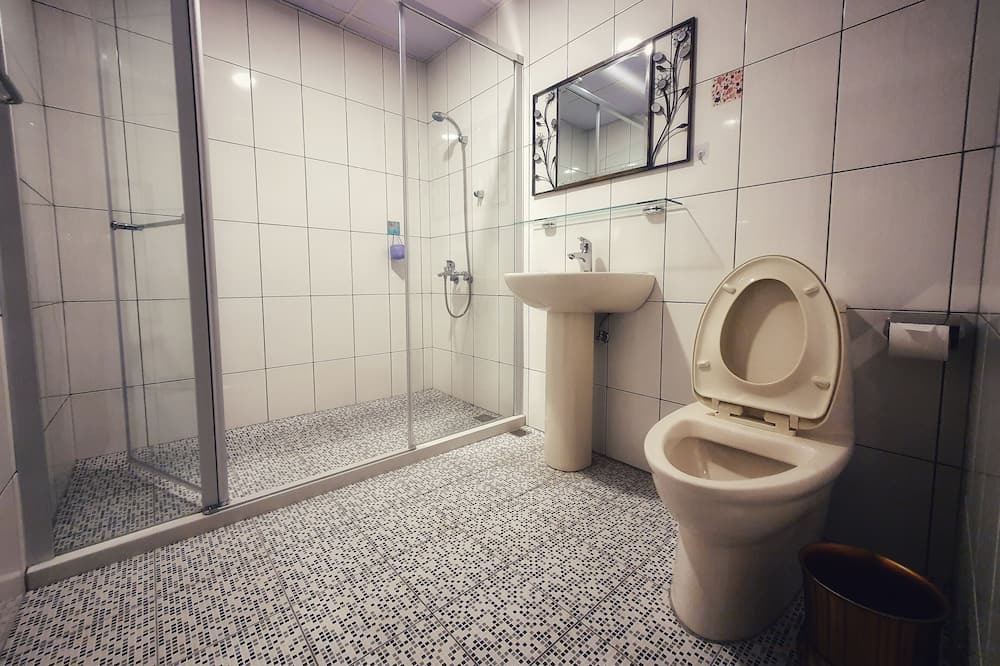 Photo of Bathroom in Shuili