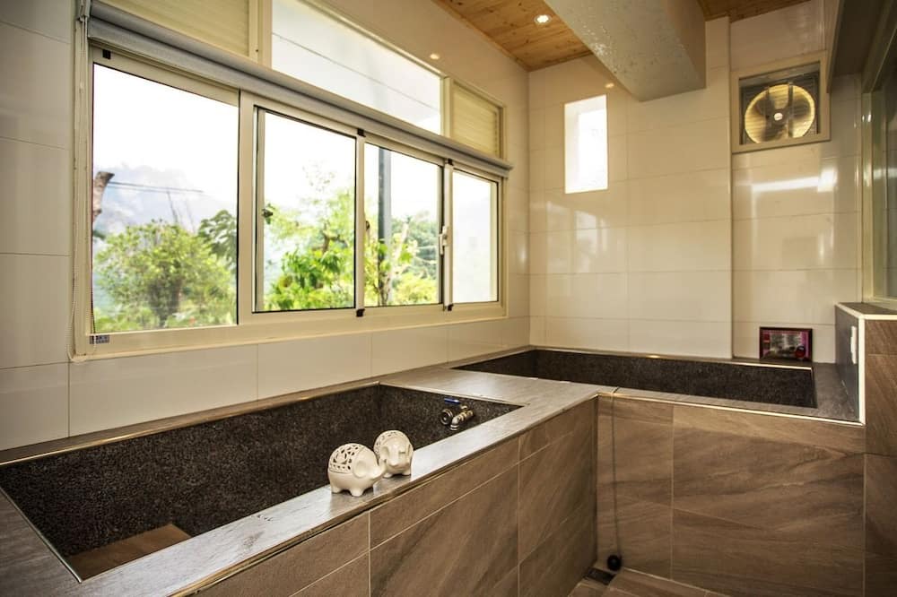 Photo of Bathroom in Baihe