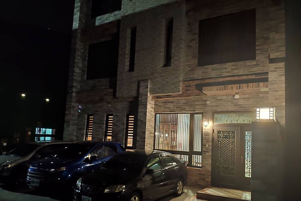 Photo of Outdoor in Houli
