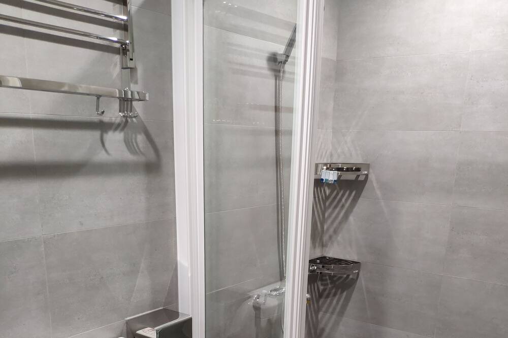 Photo of Bathroom in Houli