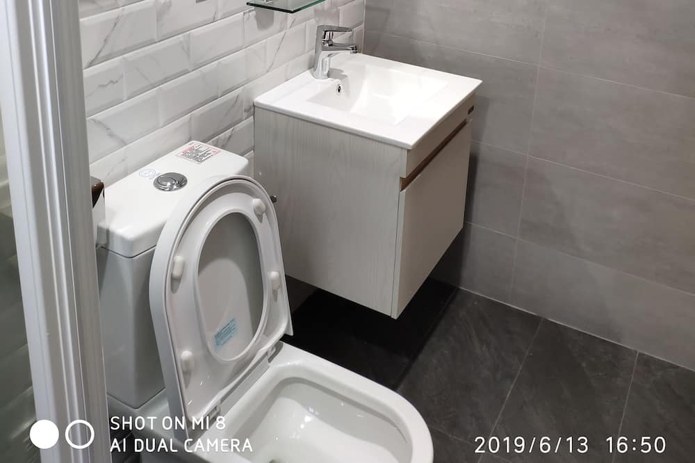 Photo of Bathroom in Houli