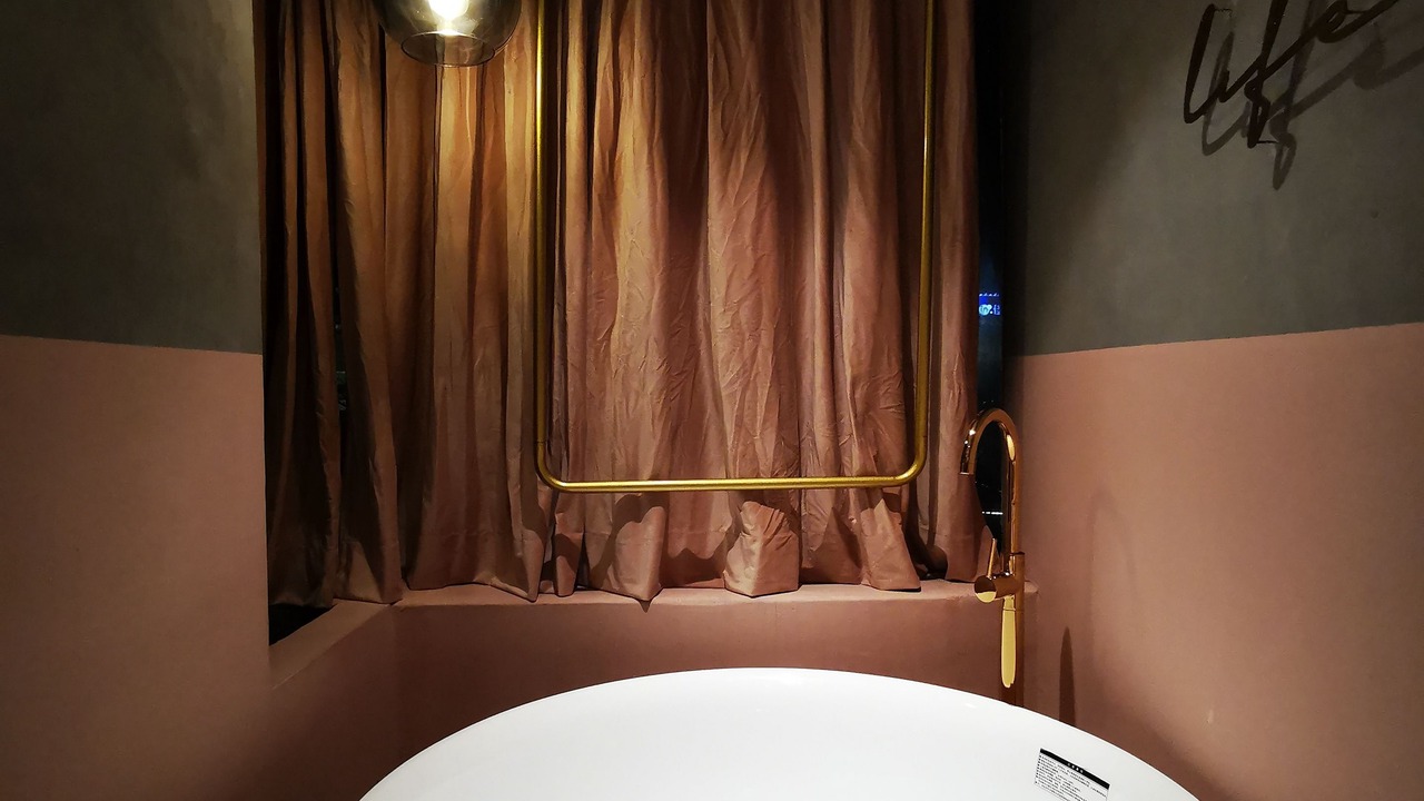 Photo of Bathroom in Luohu