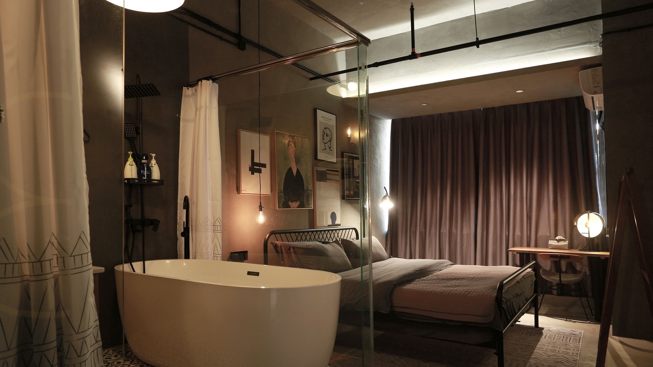 Photo of Bedroom in Luohu