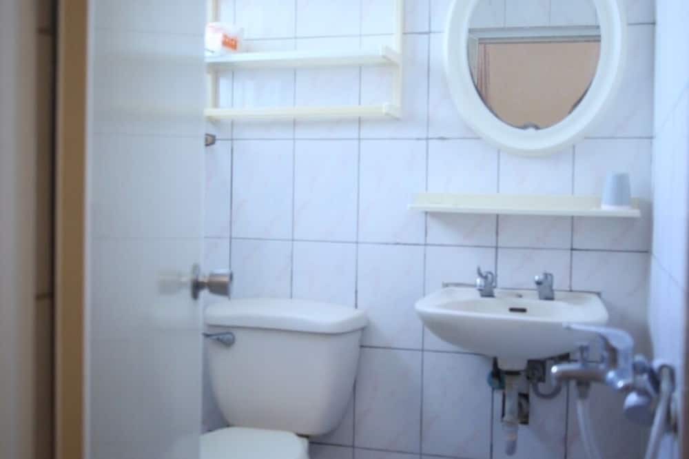 Photo of Bathroom in Lyudao