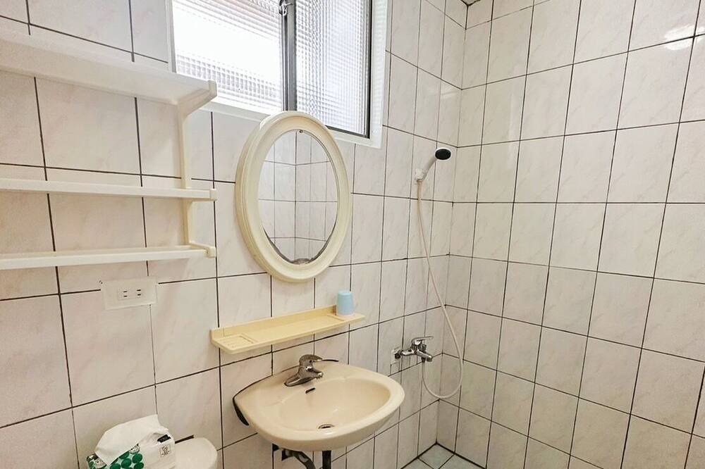 Photo of Bathroom in Lyudao