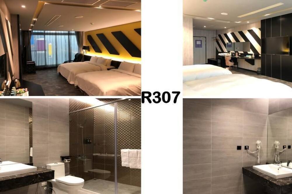 Photo of Bathroom in East District