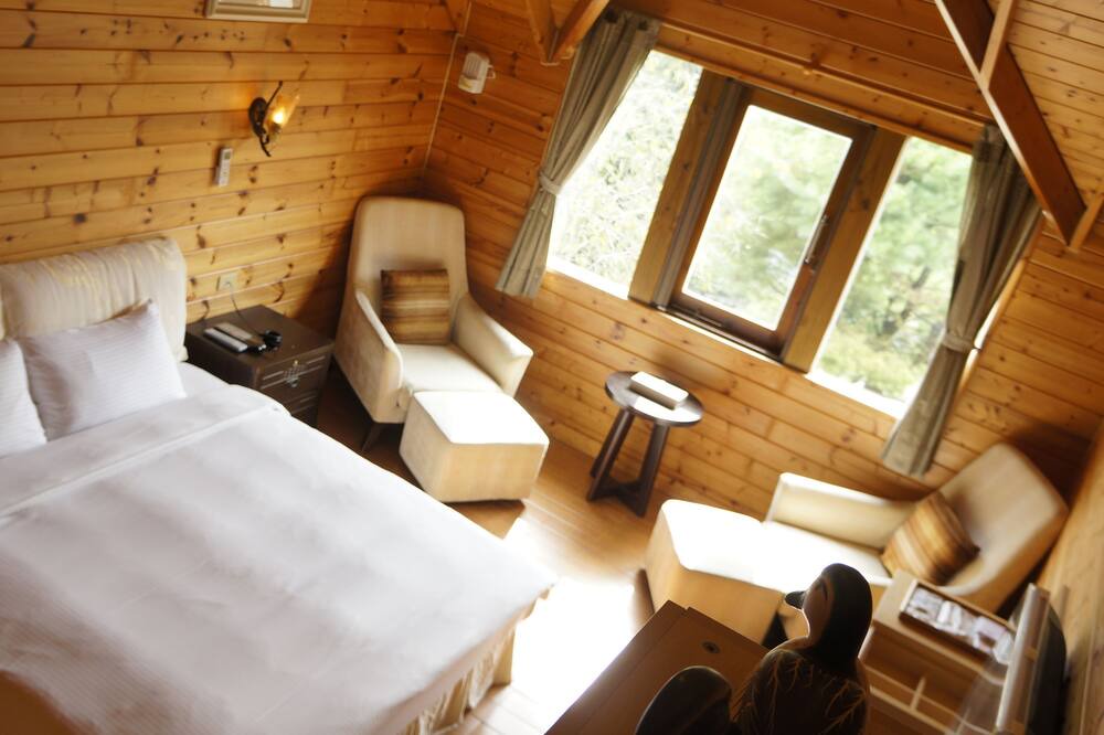Photo of Bedroom in Lugu