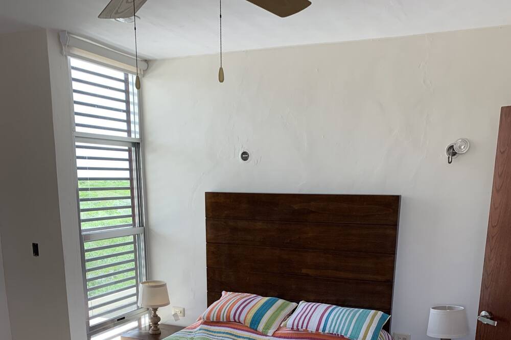 Photo of Bedroom in Miramar