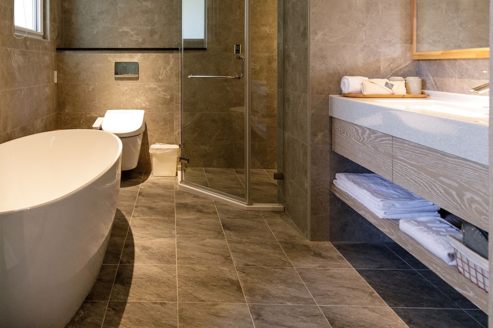 Photo of Bathroom in Xitun District