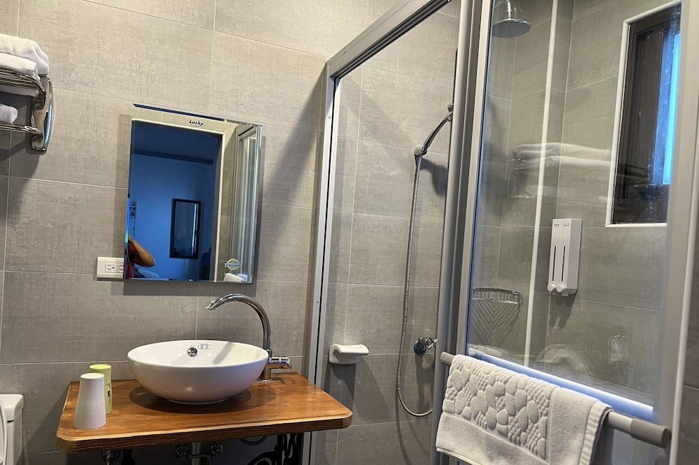 Photo of Bathroom in Donghe