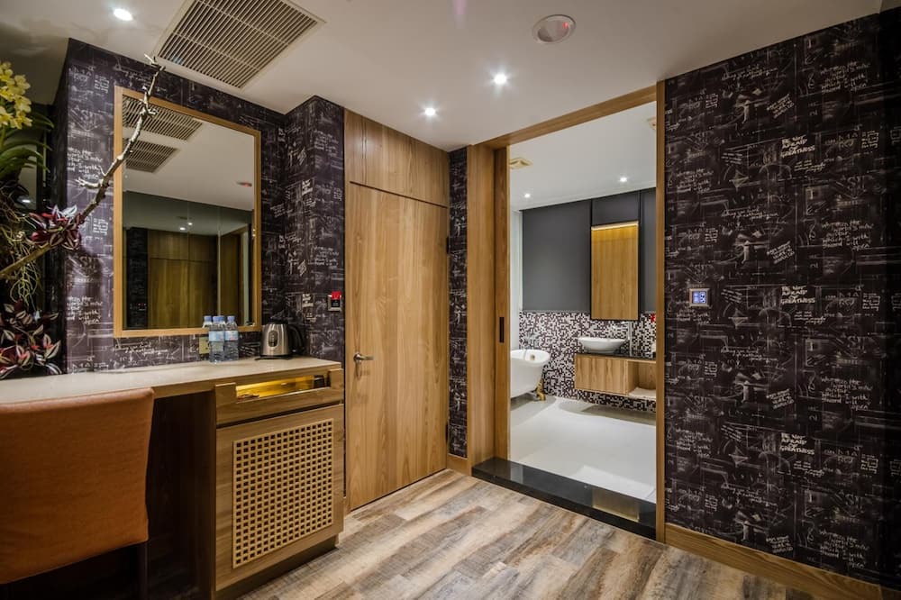 Photo of Bathroom in Xitun District