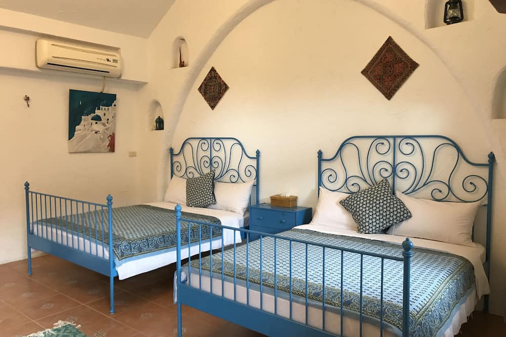 Photo of Bedroom in Donghe
