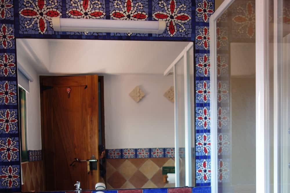 Photo of Bathroom in Donghe