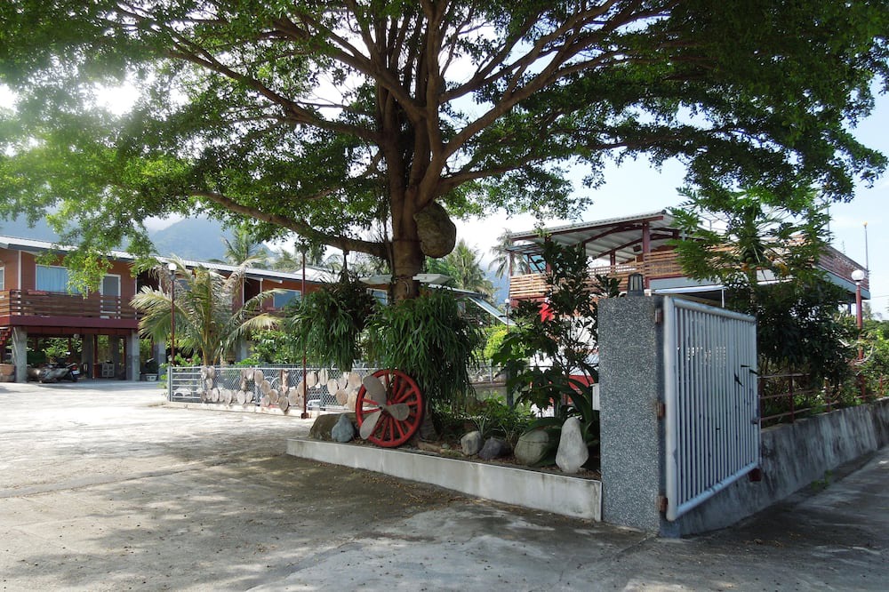 Photo of Others in Donghe