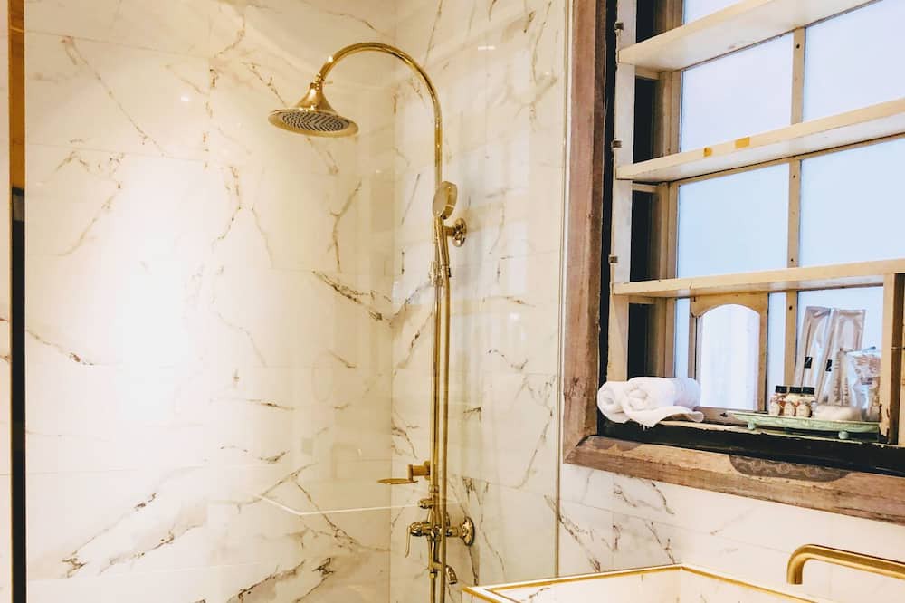 Photo of Bathroom in Ren'ai