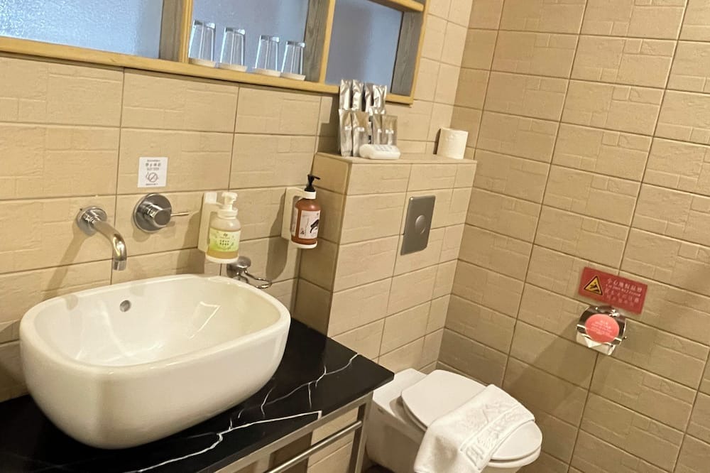 Photo of Bathroom in Ren'ai