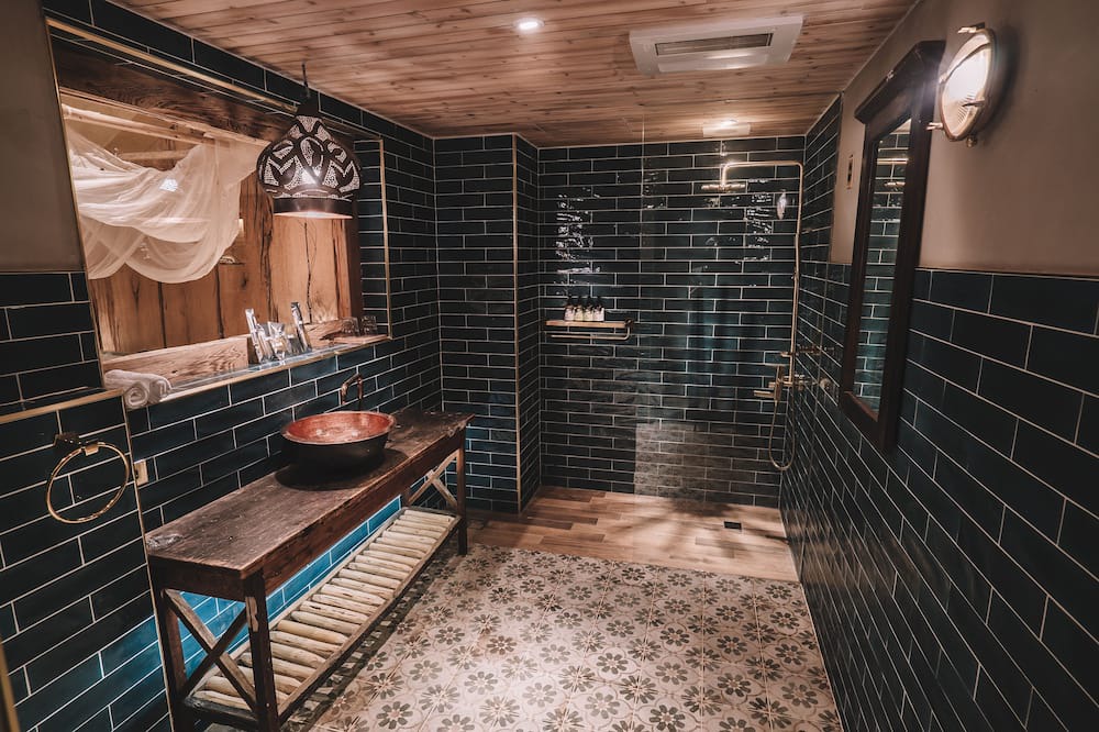Photo of Bathroom in Ren'ai