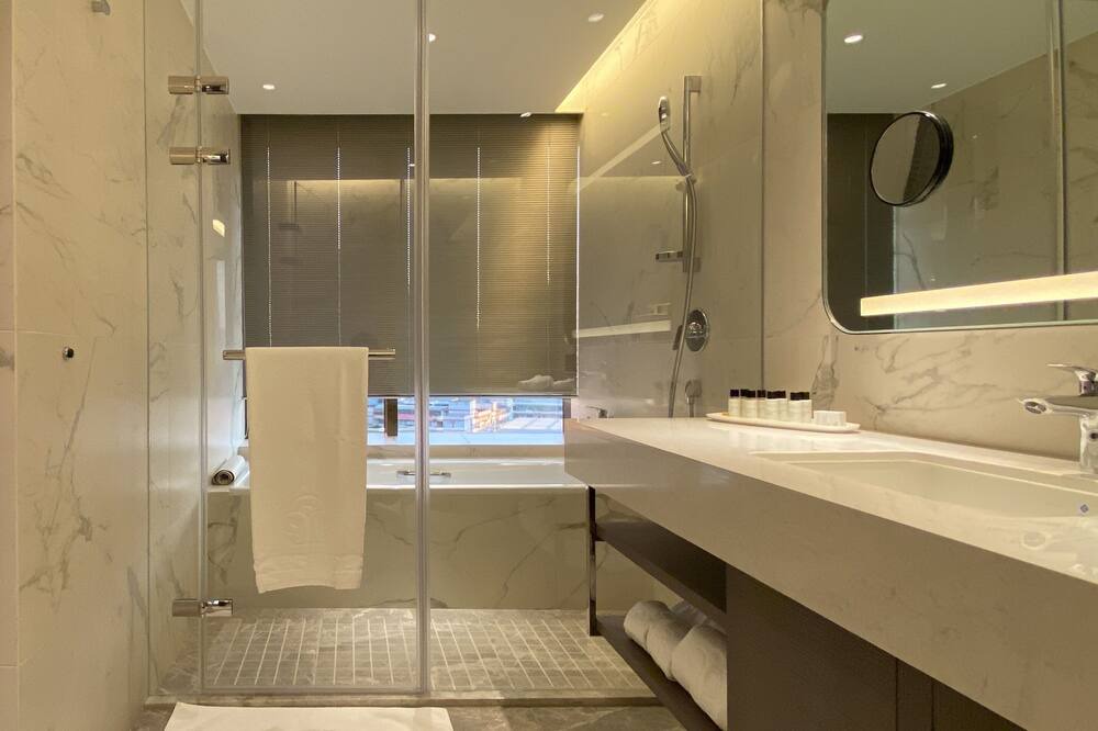 Photo of Bathroom in Taoyuan District