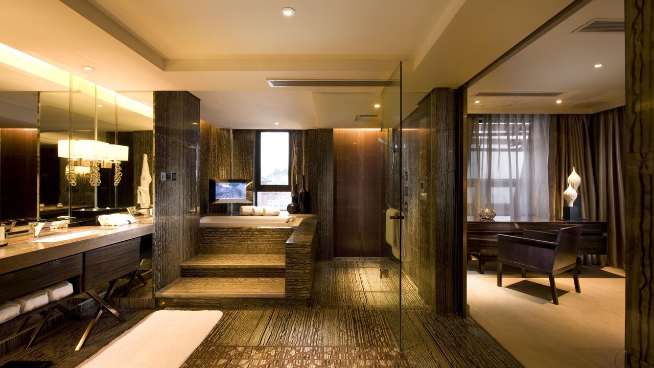 Photo of Bathroom in Downtown Beijing