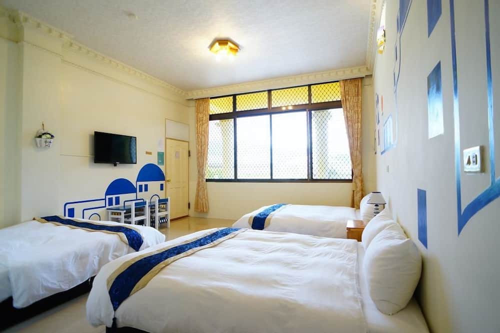 Photo of Bedroom in Rueili Village