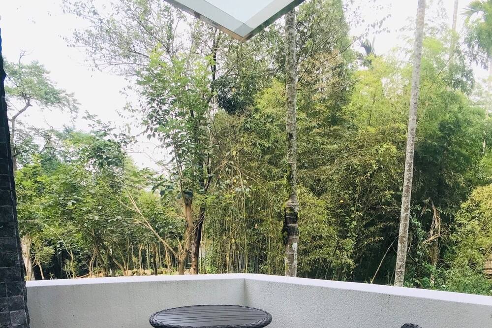 Photo of Patio Balcony in Lugu
