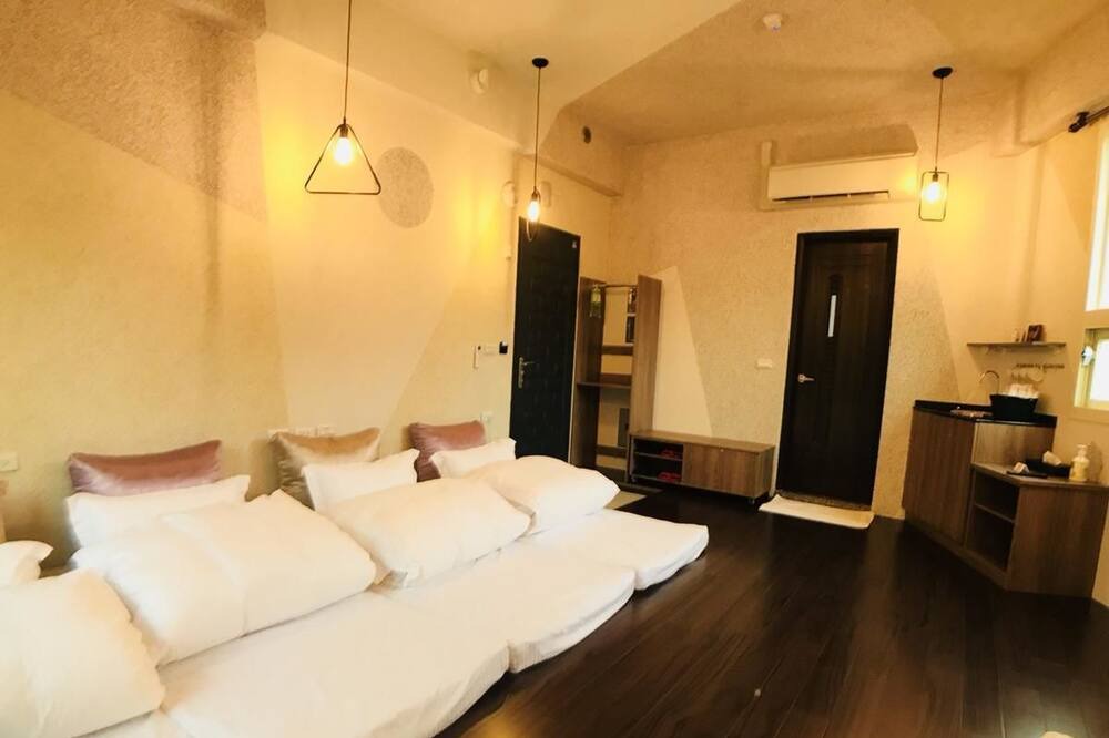 Photo of Bedroom in Lugu