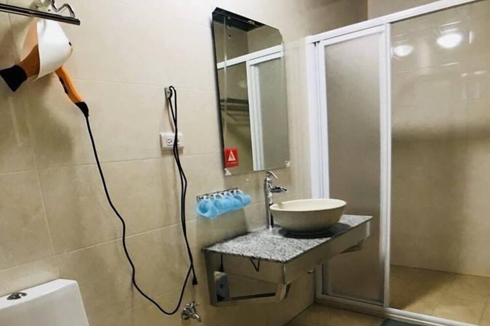Photo of Bathroom in Lugu