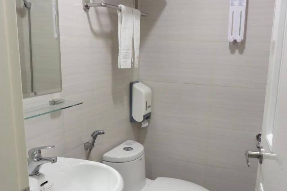 Photo of Bathroom in Dajia District