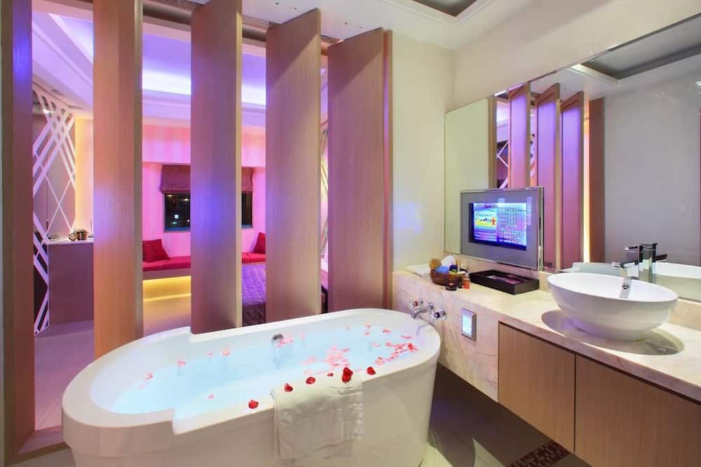 Photo of Bathroom in Dali