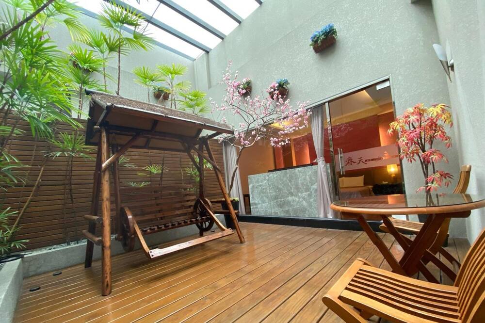 Photo of Patio Balcony in Dali