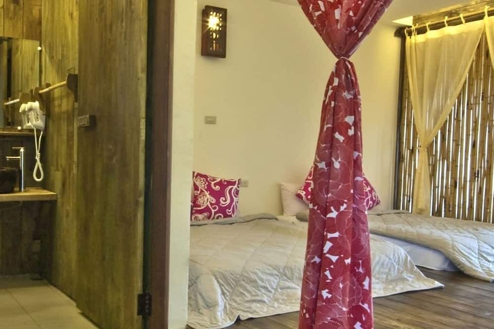 Photo of Bathroom in Xinshe