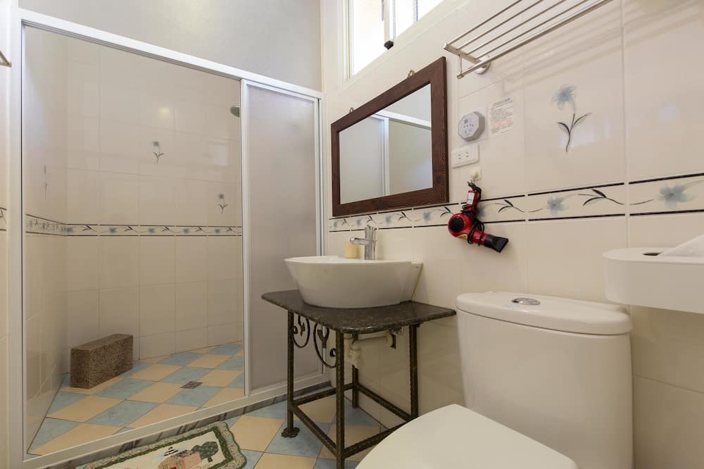 Photo of Bathroom in Shoufeng