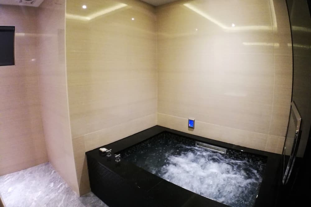 Photo of Bathroom in Dali