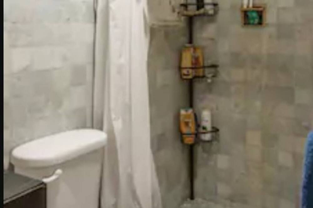 Photo of Bathroom in Letran Valle