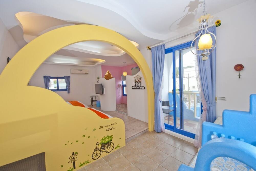 Photo of Bedroom in Sail Rock Beach