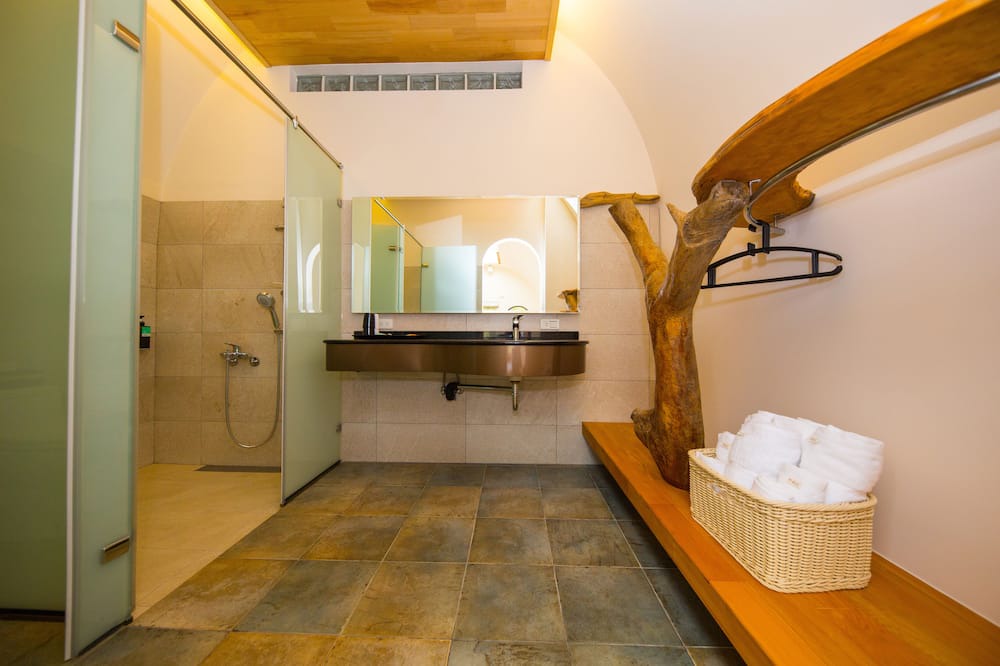 Photo of Bathroom in Guanshan