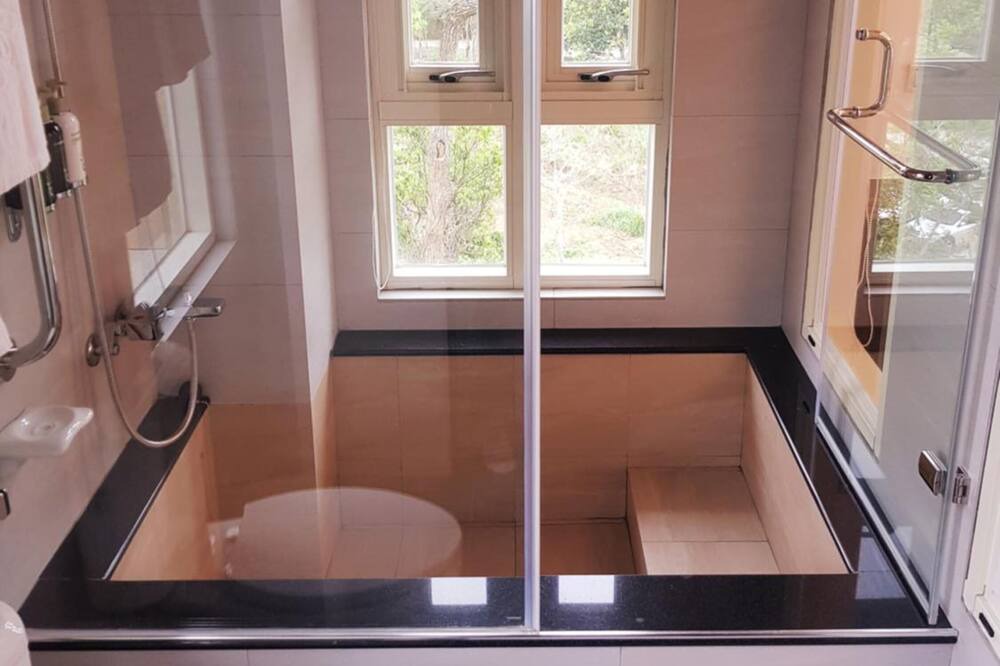 Photo of Bathroom in Touwu