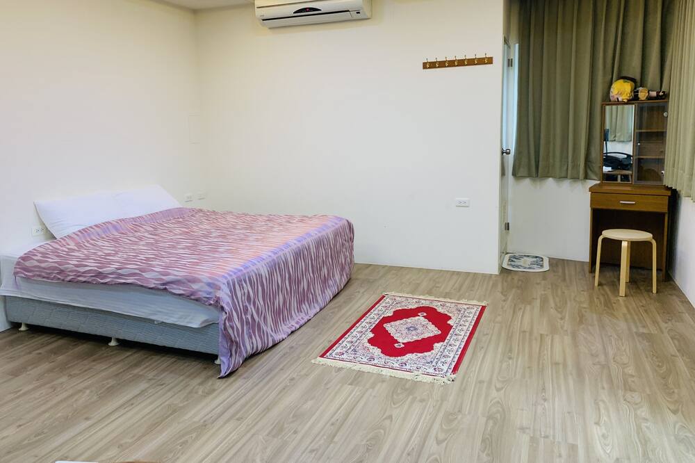 Photo of Bedroom in Lugu