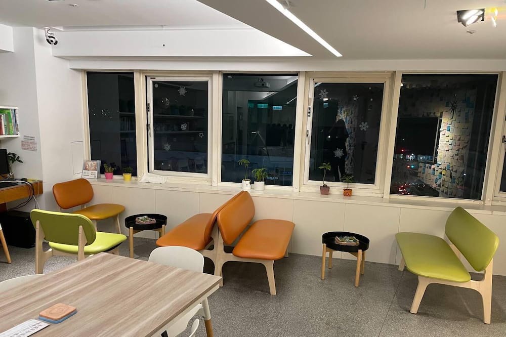 Photo of Livingroom in Ren'ai District