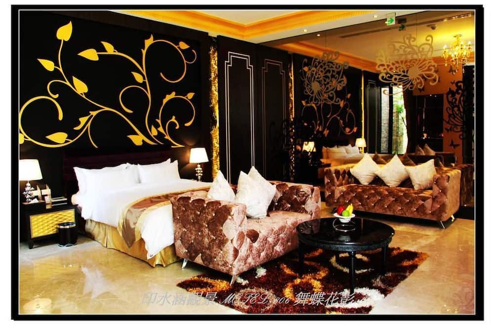 Photo of Bedroom in Hunei District
