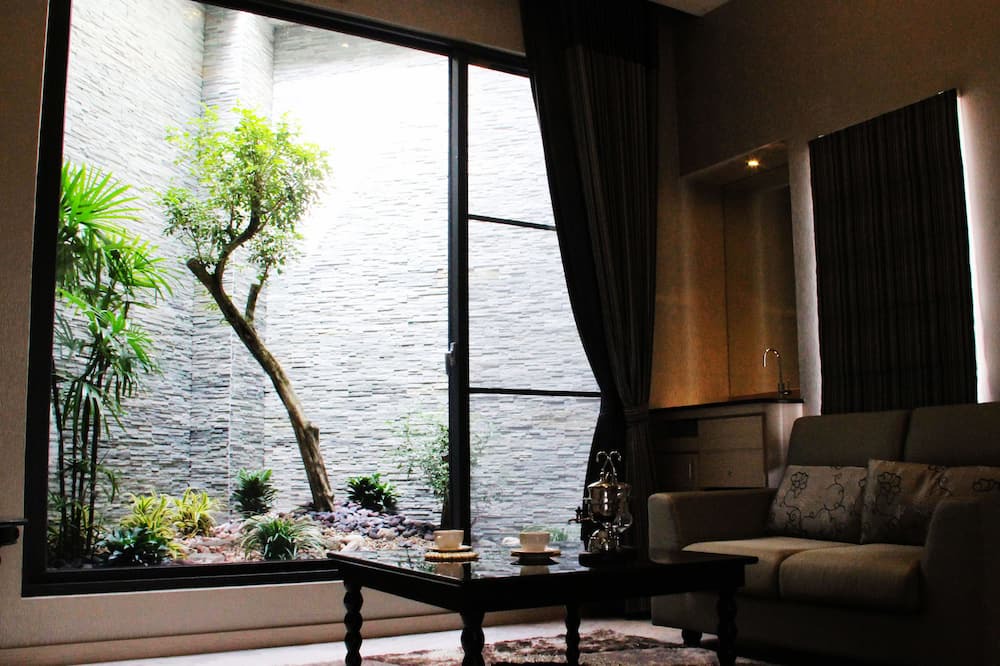 Photo of Bedroom in Hunei District