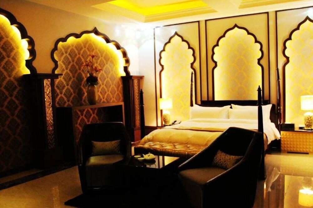 Photo of Bedroom in Hunei District