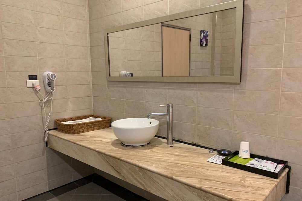 Photo of Bathroom in Douliou