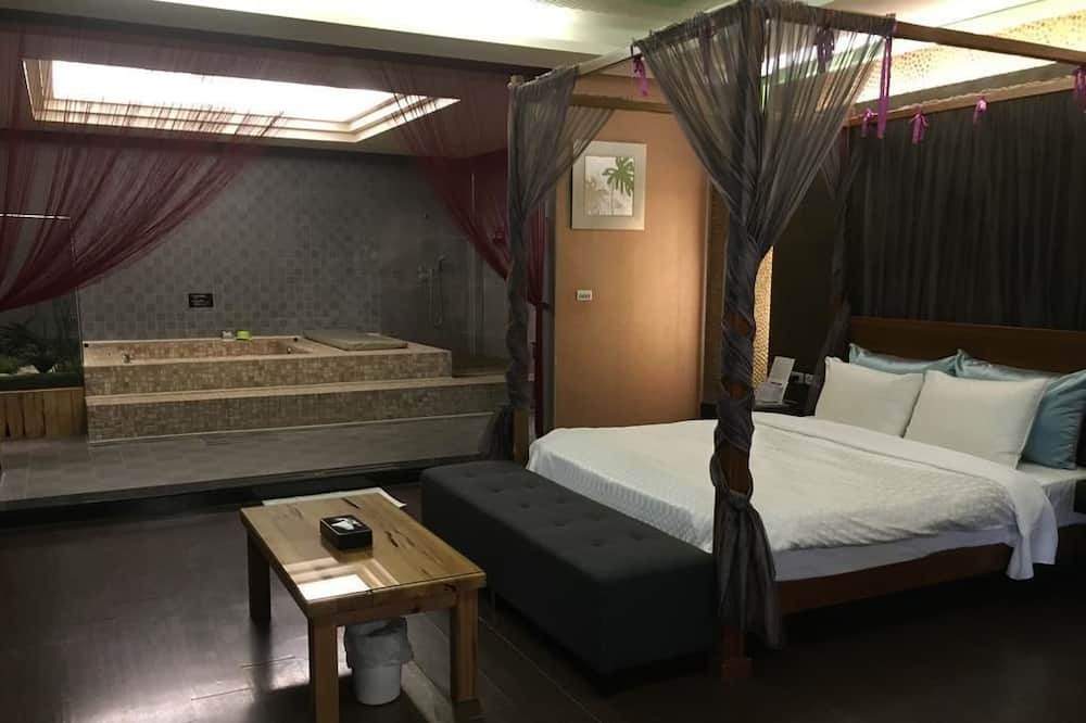 Photo of Bedroom in Douliou