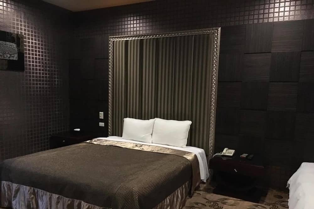 Photo of Bedroom in Douliou