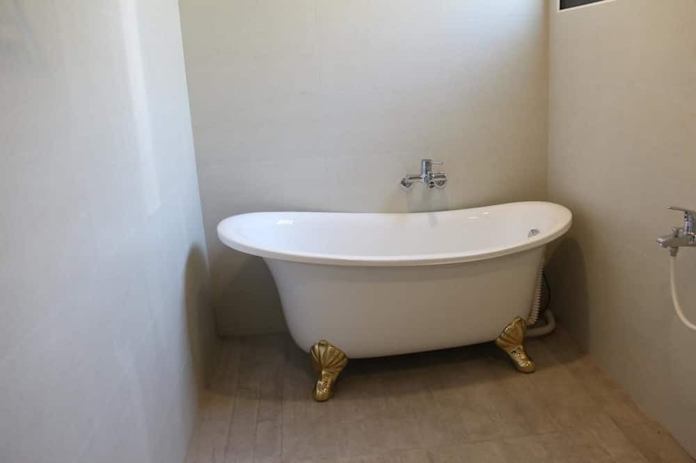 Photo of Bathroom in Puli