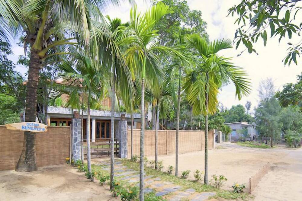 Photo of Outdoor in Cam An